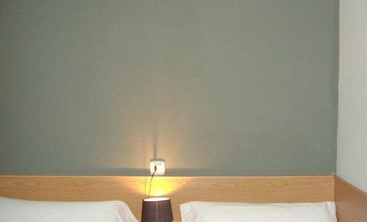 Hostal Zabala