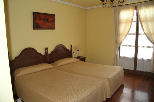 Hostal Zezilionea