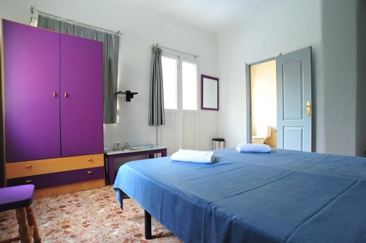 Hostel Alcaravaneras
