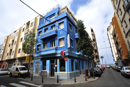 Hostel Alcaravaneras