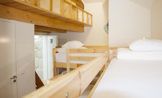 Hostel & Apartments Happy Porto