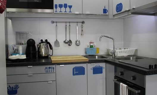 Hostel & Apartments Happy Porto