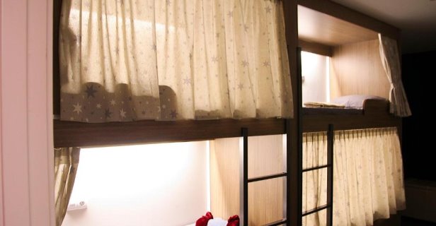 Hostel Barcelona And You Sagrada Familia