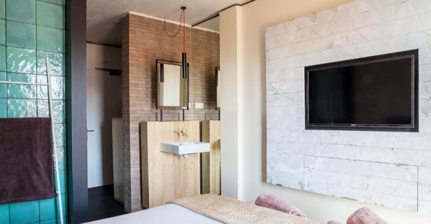 Hostel Bastardo
