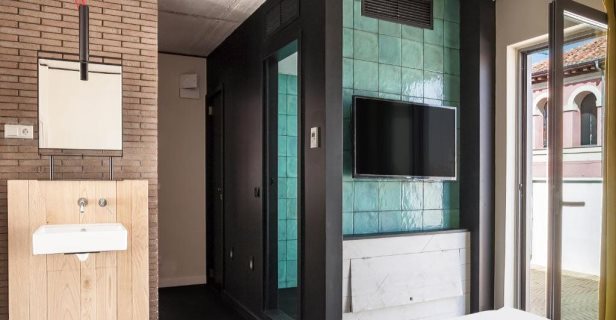 Hostel Bastardo