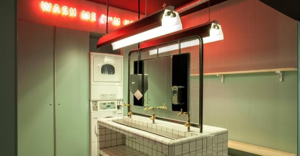 Hostel Bastardo