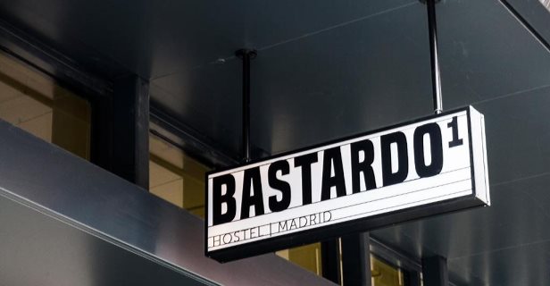 Hostel Bastardo