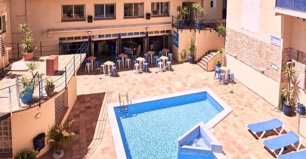 Hostel Checkin Caribe Youth