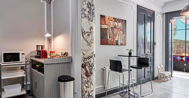 Hostel Ella Gran Vía Barcelona