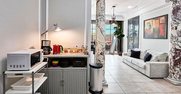 Hostel Ella Gran Vía Barcelona