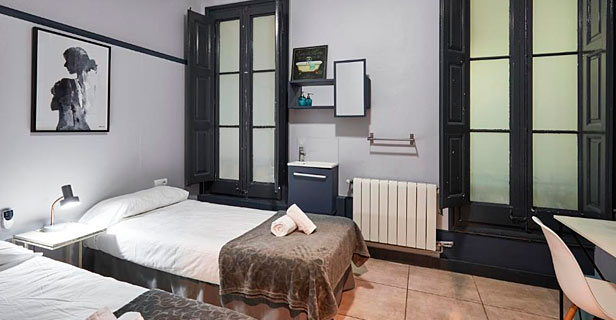 Hostel Ella Gran Vía Barcelona