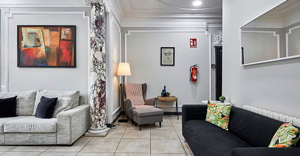 Hostel Ella Gran Vía Barcelona