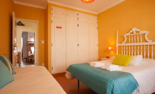 Hostel Ericeira Chill Hill 2 - Peach Garden