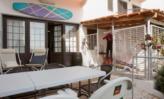 Hostel Ericeira Chill Hill 2 - Peach Garden