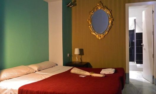 Hostel Oasis Backpackers Palace Sevilla