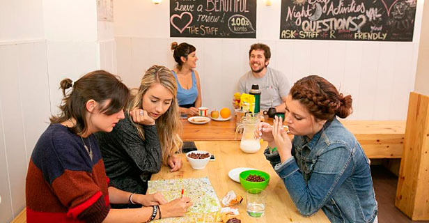 Hostel One Sants