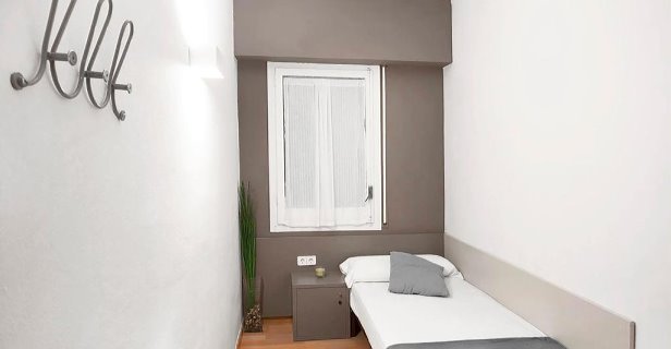 Hostel Sant Jordi Sagrada Familia