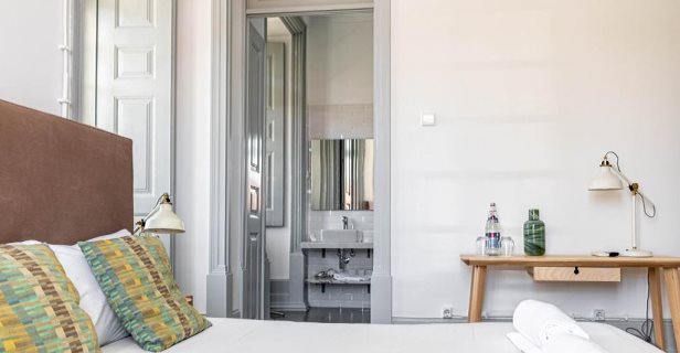 Hostel The Luggage & Suites