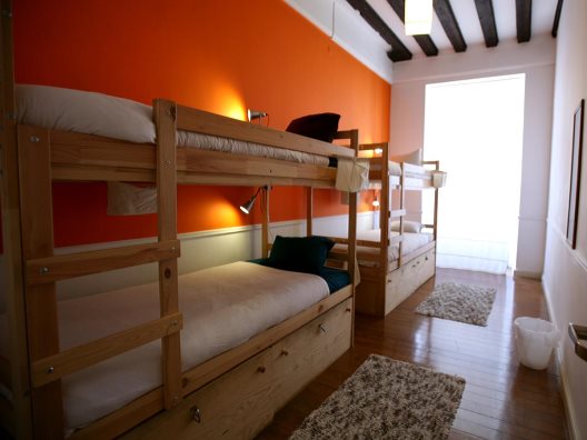 Hostel Travellers House