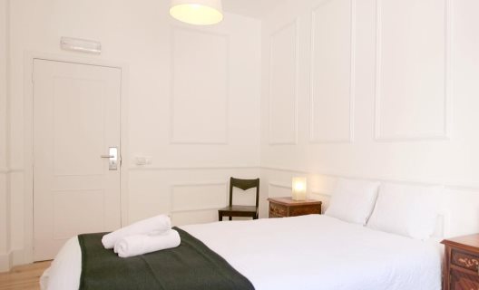 Hostel Travellers House