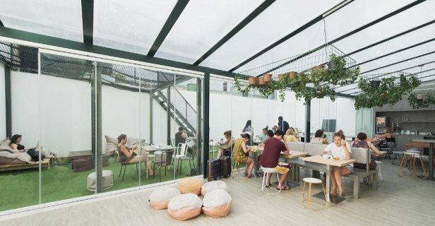 Hostel Wot Lisbon Patio