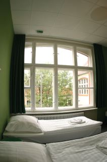 Hotel 103