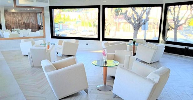 Hotel 153