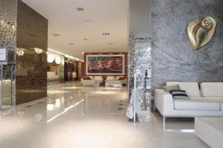 Hotel 4 Viale Masini Design