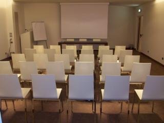 Hotel 4 Viale Masini Design