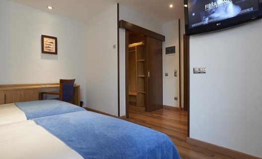 Hotel 40 Nudos