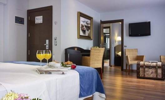 Hotel 40 Nudos