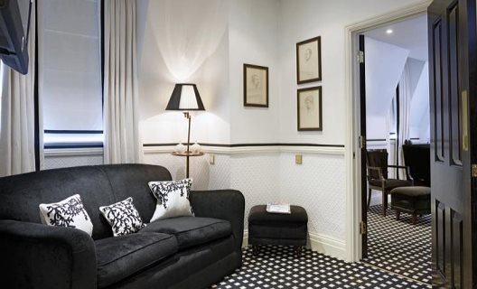 Hotel 41