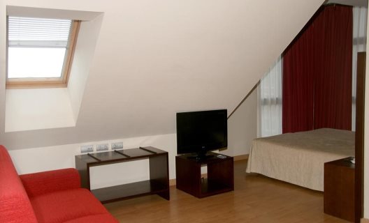 Hotel 44