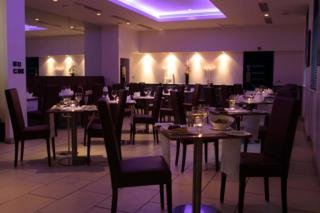 Hotel 53