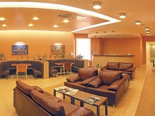 Hotel 5th Corner