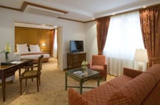 Hotel A La Cour D' Alsace