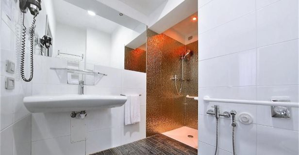 Hotel Aaron