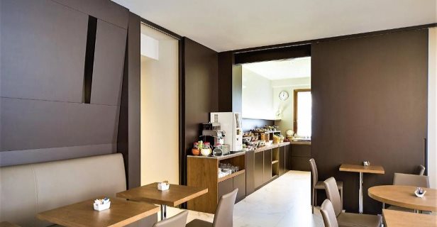 Hotel Aaron