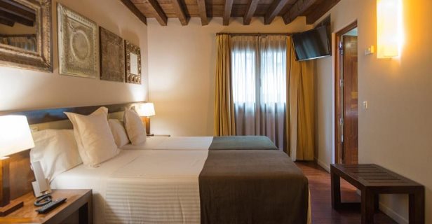 Hotel Abad Toledo