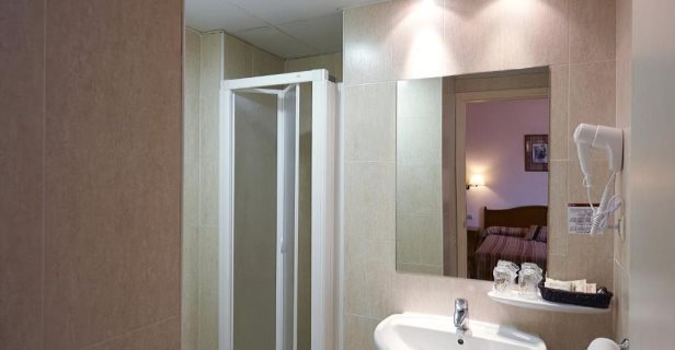 Hotel Abat Cisneros Montserrat