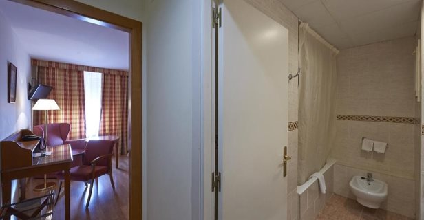 Hotel Abat Cisneros Montserrat