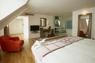 Hotel Abode Canterbury