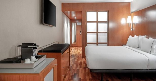 Hotel Ac La Rioja By Marriott