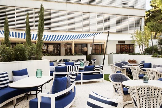 Hotel Ac Victoria Suites