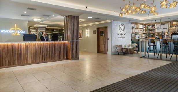 Hotel Academy Plaza