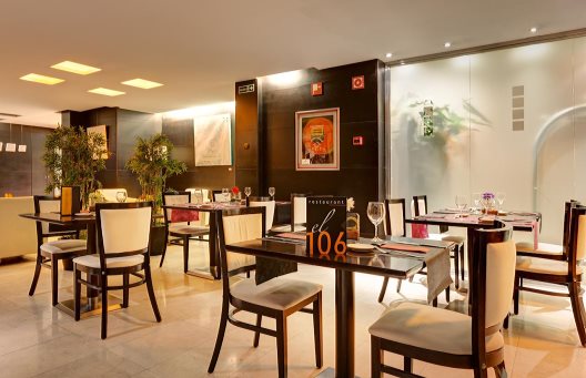 Hotel Acevi Villarroel