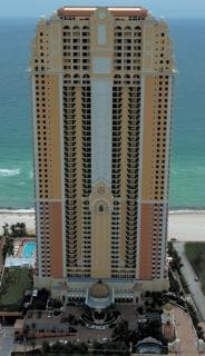 Hotel Acqualina Resort & Spa On The Beach