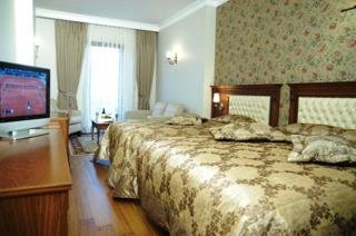 Hotel Acra