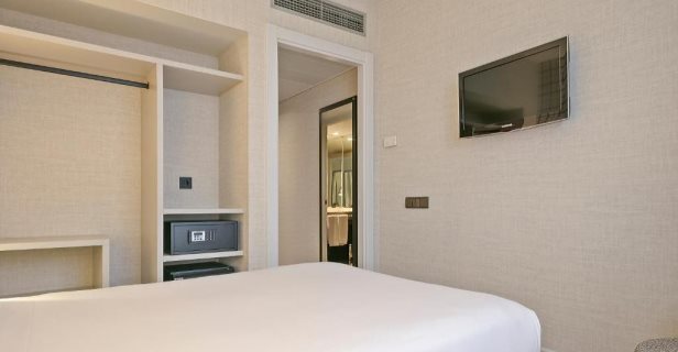 Hotel Acta City 47