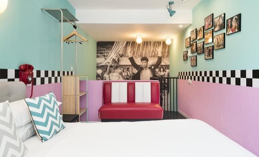 Hotel Acta Mimic
